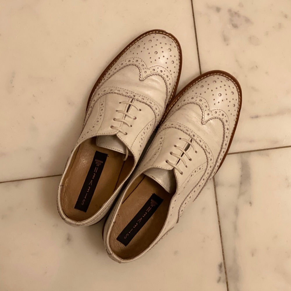Women’s white leather brogue loafers with laces - Picture 3 of 5